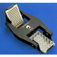 Swing-out rotor for 2 x 2 microtitre plates